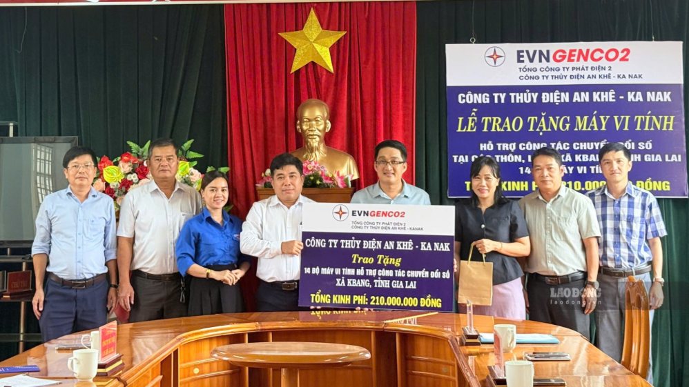 An Khe - Ka Nak Hydropower Company supports digital transformation at the grassroots level