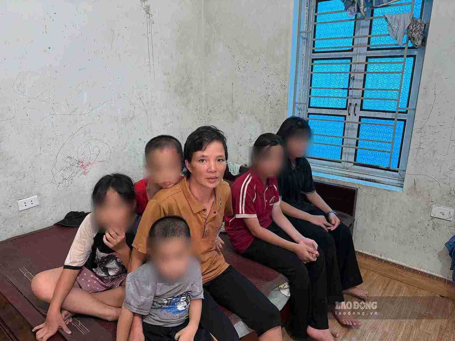 LD26207: 어머니는 암에 걸리고, 아버지는 사고를 당했으며, 5명의 아이들은 힘든 날들 속에서 자랐습니다