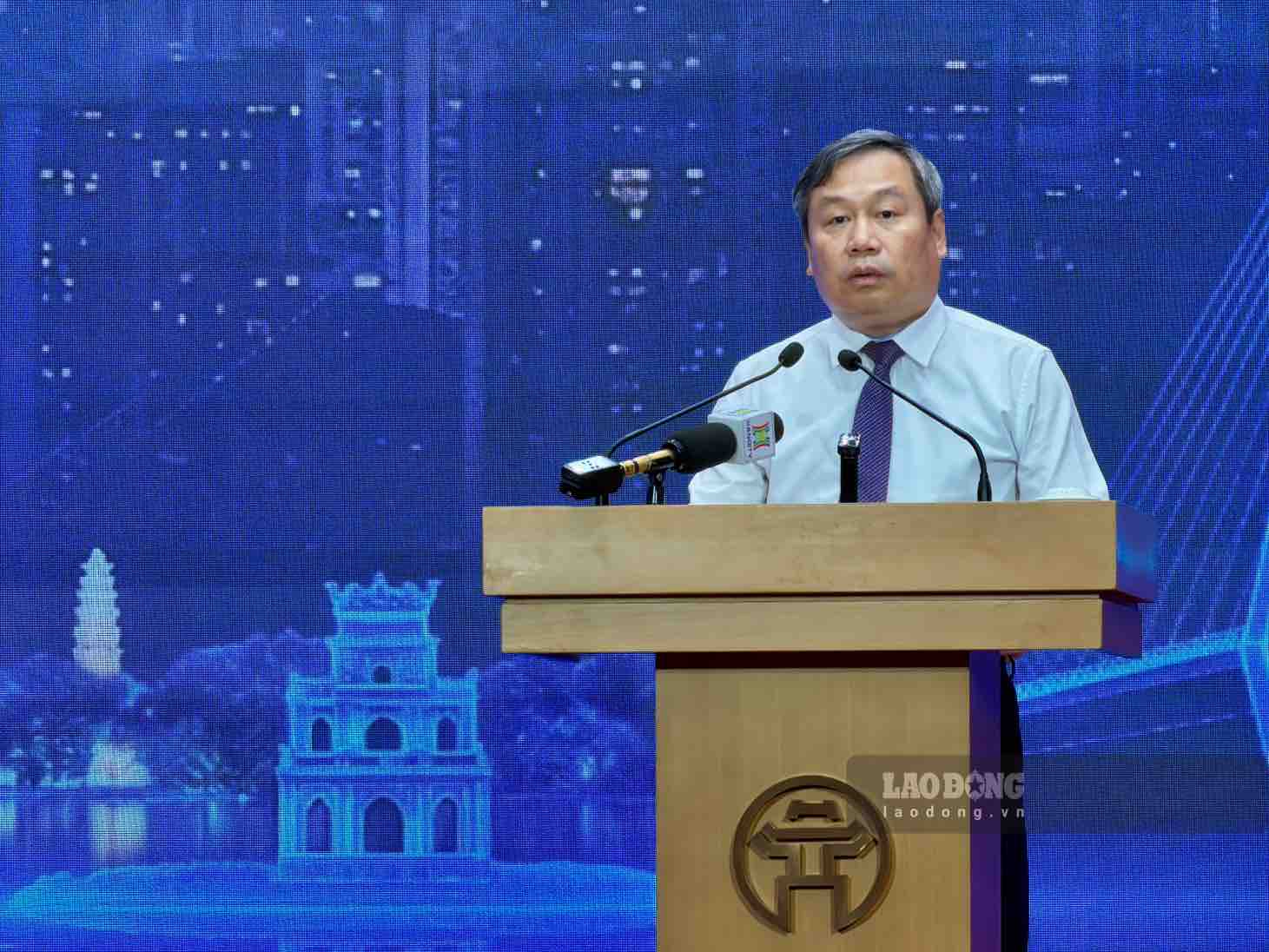 Chủ tịch UBND TP Hà Nội Vũ Đại Thắng phát biểu tại buổi lễ. Ảnh: Hoài Anh