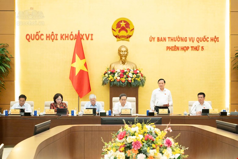 Ủy ban Thường vụ Quốc hội ban hành nhiều nghị quyết nhân sự. Ảnh: Quochoi.vn