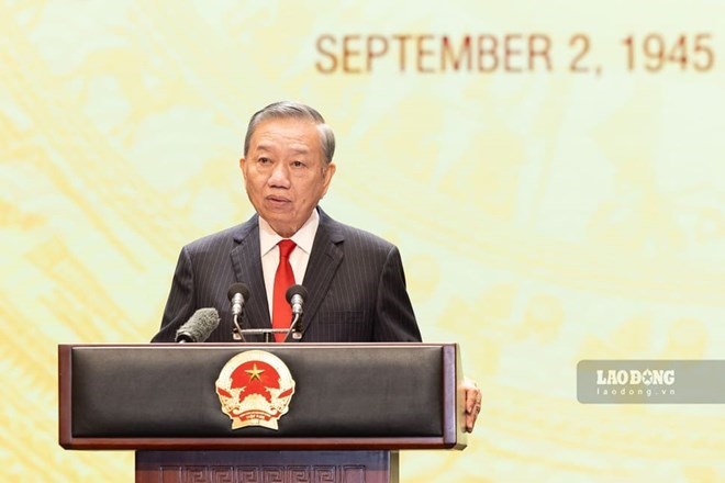 Không "khoán trắng" công tác tư tưởng cho cơ quan chuyên trách