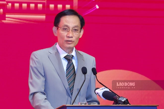 Ủy viên Bộ Chính trị, Bộ trưởng Bộ Ngoại giao Lê Hoài Trung nhận định việc phát huy vai trò và công tác đối ngoại địa phương có tầm quan trọng trong việc tận dụng các điều kiện quốc tế thuận lợi. Ảnh: Hải Nguyễn