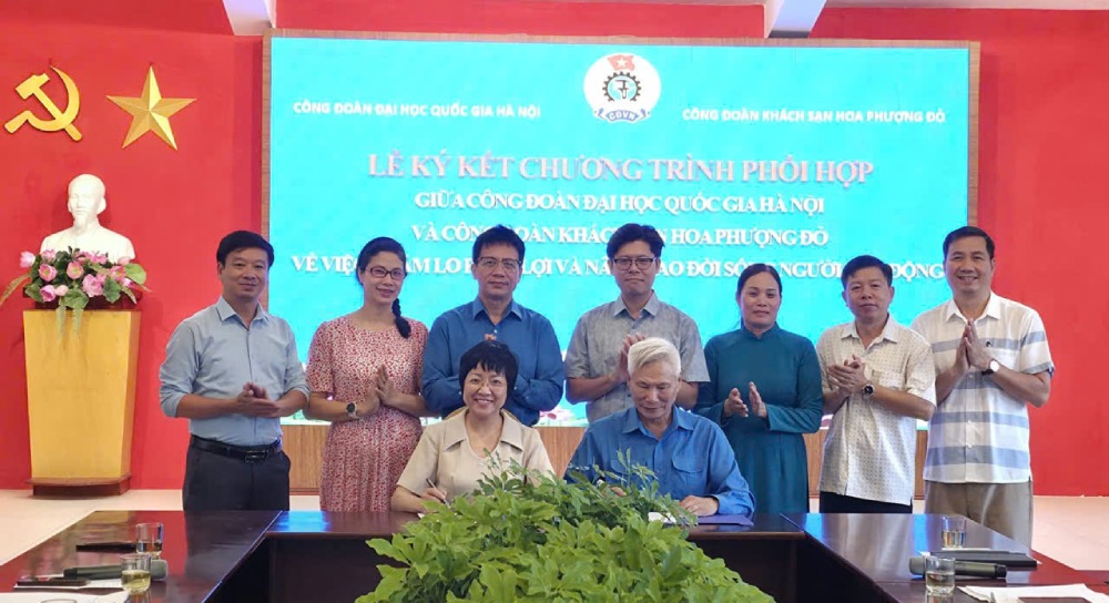 Công đoàn Đại học Quốc gia Hà Nội ký hợp tác chương trình phúc lợi cho đoàn viên