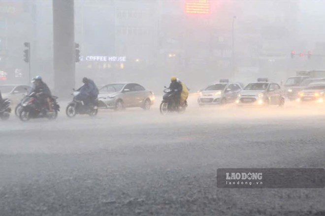 Cơ quan khí tượng đã cảnh báo mưa dông ở nhiều khu vực trong dịp nghỉ lễ 2.9. Đáng chú ý, từ ngày 31.8-1.9, Thanh Hóa đến Huế có nơi mưa rất to trên 180mm.