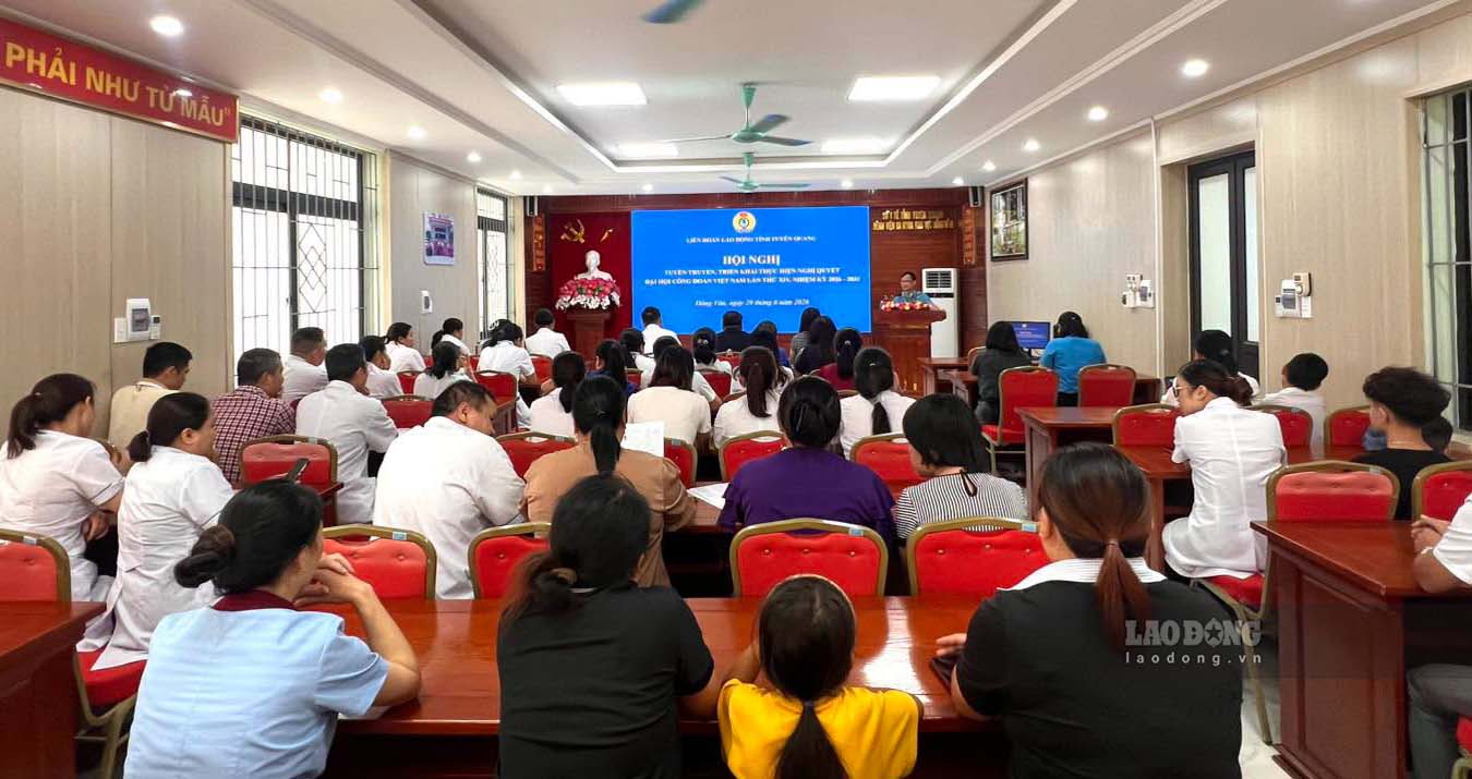 Propaganda de la legislación laboral y la Resolución del Congreso Sindical de Vietnam