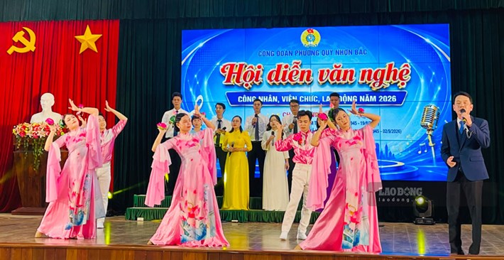 Numéro au Festival artistique des ouvriers, des fonctionnaires et des travailleurs en 2026. Photo: Hoài Phương