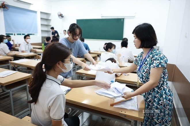早期退職、教員は追加の補助金を受け取る可能性