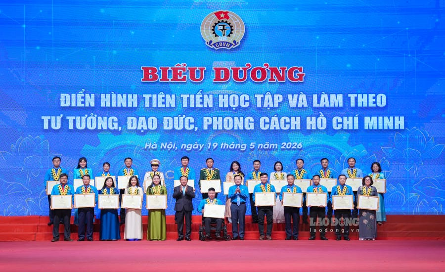 Học và làm theo Bác, khơi dậy khát vọng cống hiến của người lao động