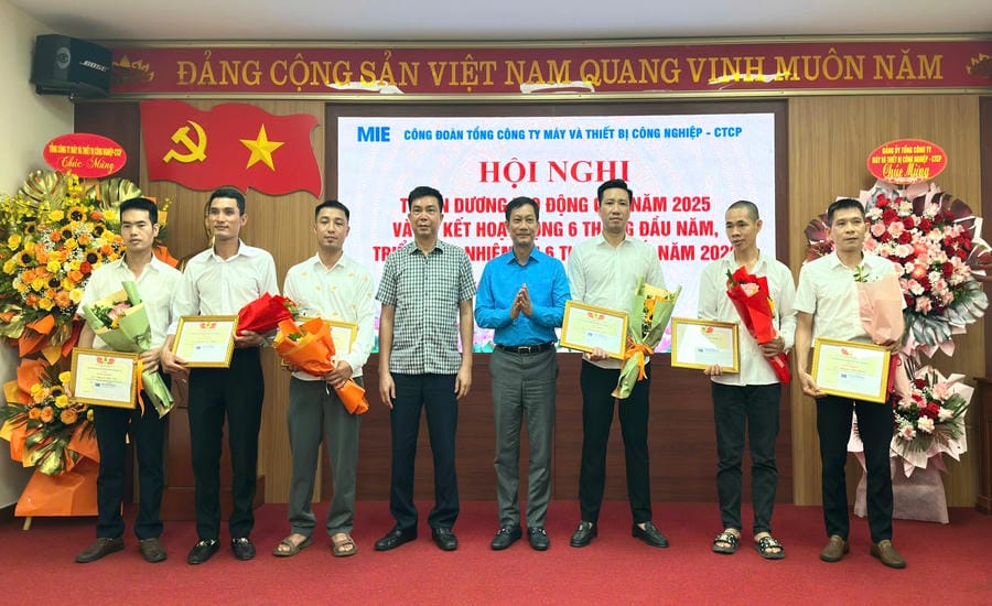 Phong trào thi đua khơi dậy hơn 480.000 sáng kiến trong ngành Công Thương