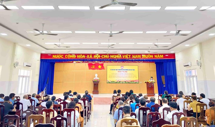 Ban Công tác Mặt trận các tổ dân phố tiếp tục phối hợp với các tổ chức chính trị - xã hội triển khai phong trào thi đua. Ảnh: UBND phường Nam Nha Trang cung cấp