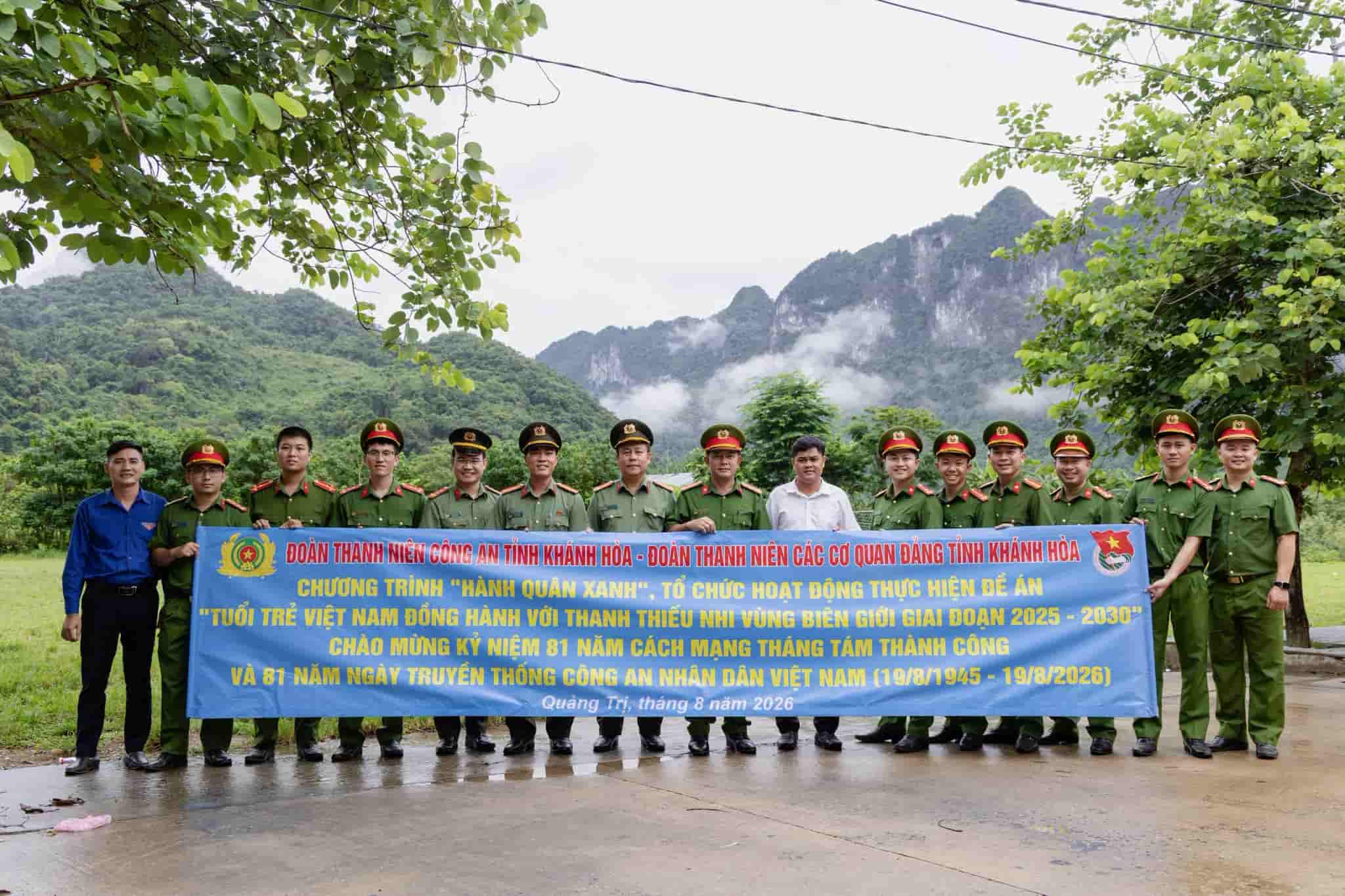 Tuổi trẻ các cơ quan Đảng tỉnh Khánh Hòa hướng về vùng biên giới