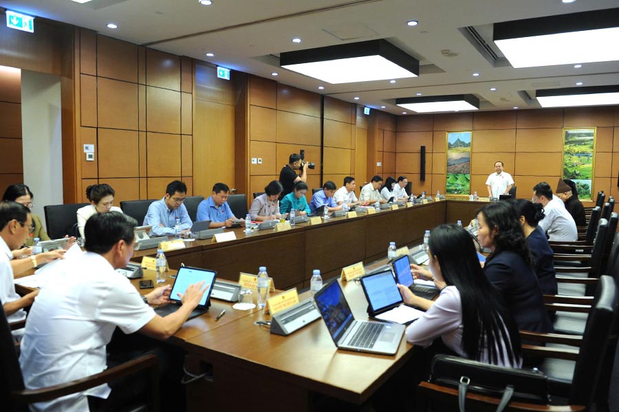 Toàn cảnh họp tổ. Ảnh: Media.quochoi.vn