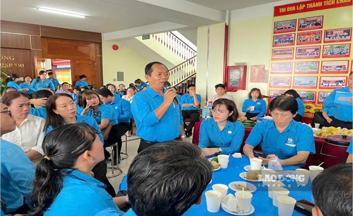Chương trình “Cà phê sáng” đang trở thành cầu nối đoàn viên, cán bộ CĐCS với Công đoàn và chính quyền địa phương. Ảnh: Đình Trọng
