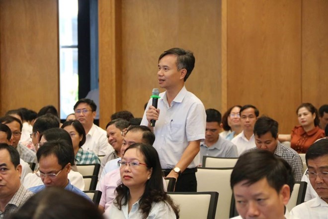 Đại diện các địa phương phát biểu về triển khai kế hoạch sắp xếp cơ sở giáo dục. Ảnh: Cổng TTĐT Hải Phòng