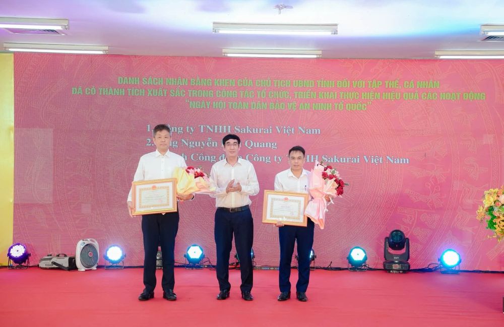 Công ty Sakurai Việt Nam được khen thưởng trong phong trào bảo vệ an ninh Tổ quốc