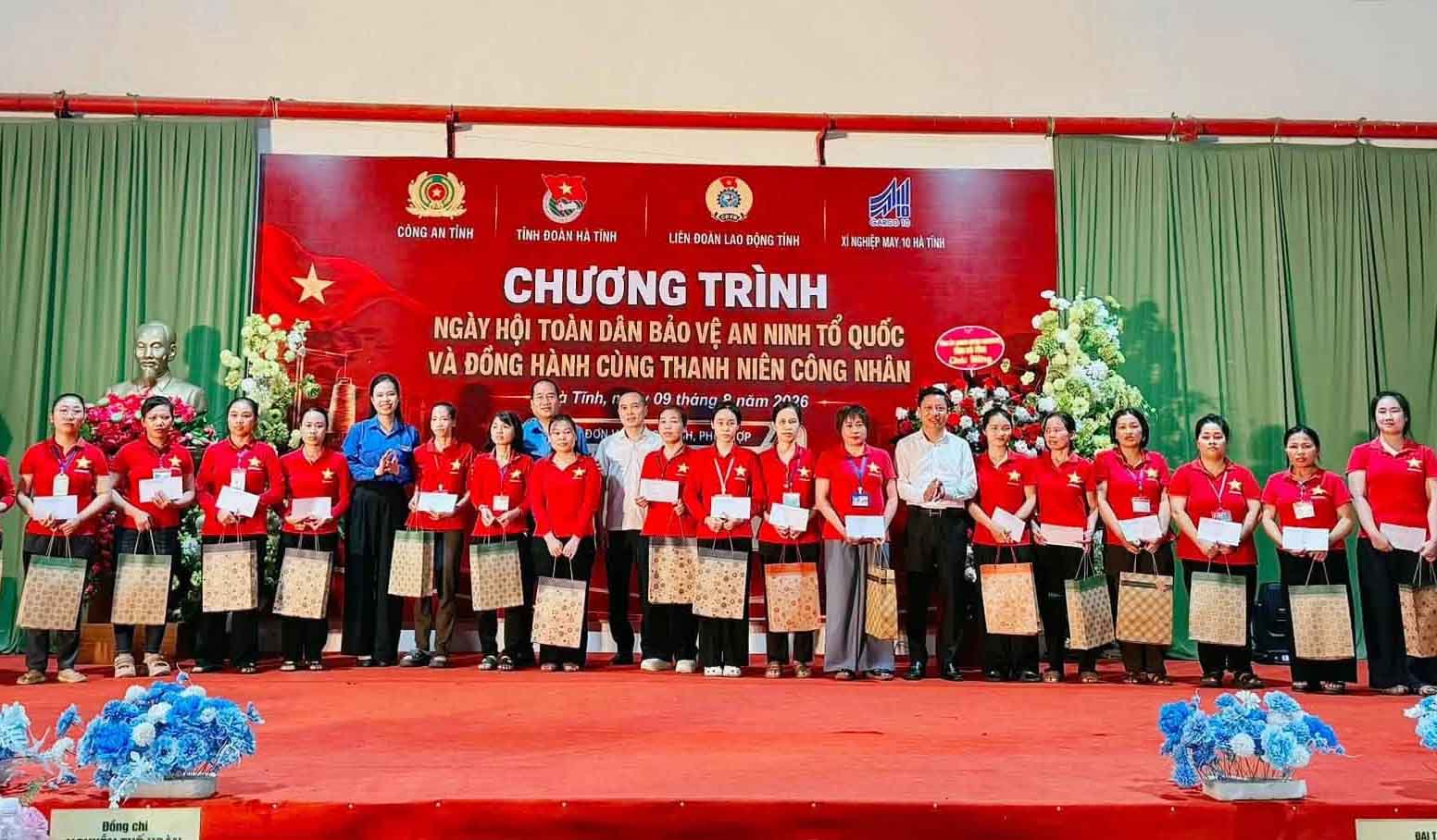 Đồng hành cùng thanh niên công nhân Xí nghiệp may 10 Hà Tĩnh