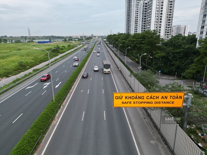 Se puede permitir que los coches circulen en sentido contrario en la autopista Cao Bo - Phap Van a partir de la tarde del 1 de septiembre