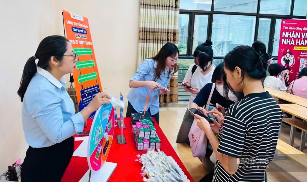 48.6% of job seekers in Hanoi want a salary of 10-20 million VND/month