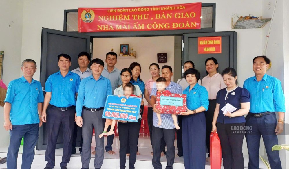 Trade Union Shelters help union members in difficult circumstances in Khanh Hoa stabilize their lives