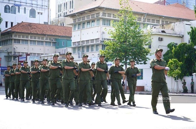 People aged 70 can still be admitted to the force participating in protecting security and order at the grassroots level if they meet other standards and conditions according to the provisions of law. Photo: Minh Quan.