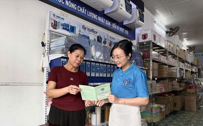 98.72% of social insurance benefits in Phu Tho are implemented through bank transfer