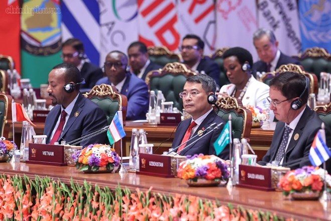 Prime Minister proposes three major orientations at BRICS Summit