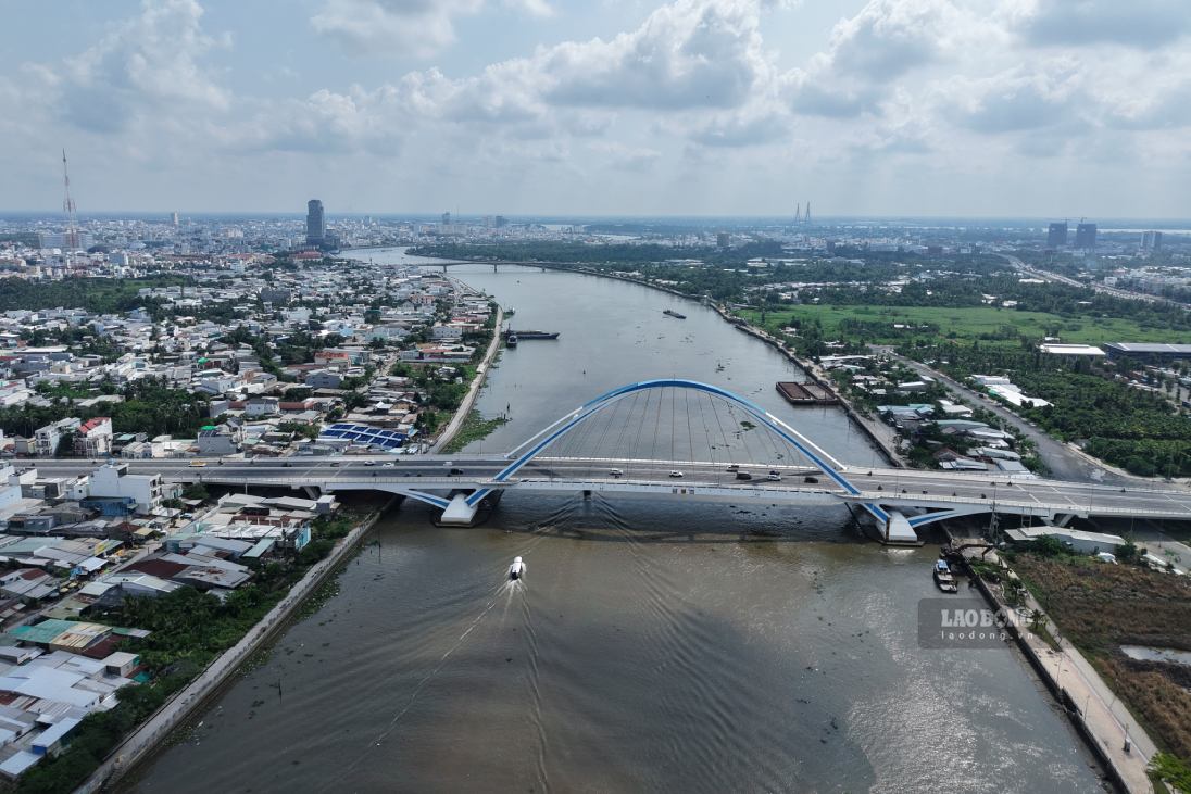 Cầu Trần Hoàng Na. Ảnh: Tạ Quang (ảnh chụp tháng 4.2025)
