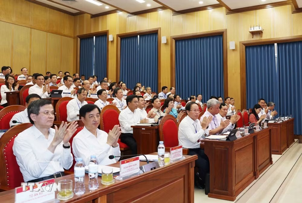 Các đại biểu và học viên tham dự chương trình. Ảnh: Thống Nhất/TTXVN