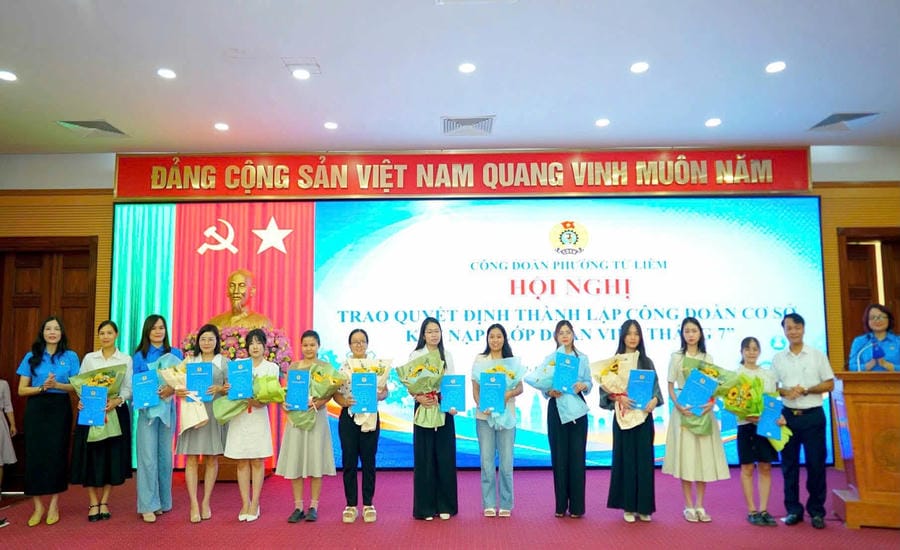 Công đoàn Hà Nội kết nạp gần 96.500 đoàn viên mới
