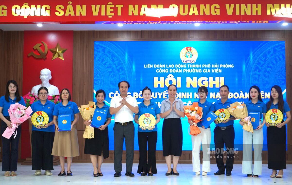 33 công đoàn cơ sở được thành lập với gần 700 đoàn viên. Ảnh: Mai Dung