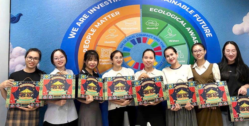 Công đoàn cơ sở ở Đà Nẵng tổ chức Tết Trung thu cho 300 người lao động