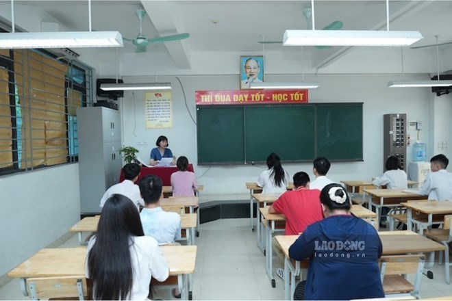教育与培训部将继续改进出题工作,以减轻要求,但仍正确评估学生的学习能力... 图片:友政。2026年拍摄.