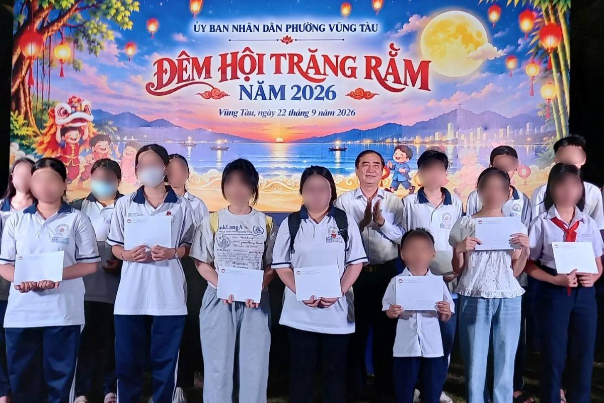 Vận động, gây quỹ để trao hơn 300 phần học bổng cho trẻ em có hoàn cảnh khó khăn