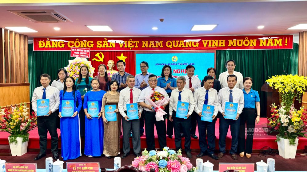 Thành lập Công đoàn cơ sở Bảo hiểm xã hội tỉnh Vĩnh Long với 458 đoàn viên