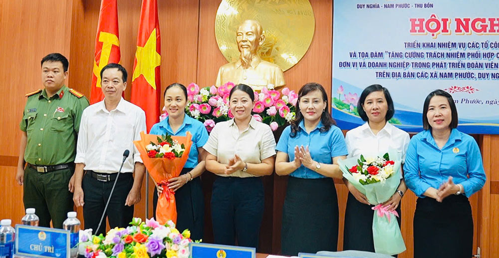 Ra mắt Tổ công tác liên ngành phát triển đoàn viên xã Nam Phước. Ảnh: Công đoàn Nam Phước 