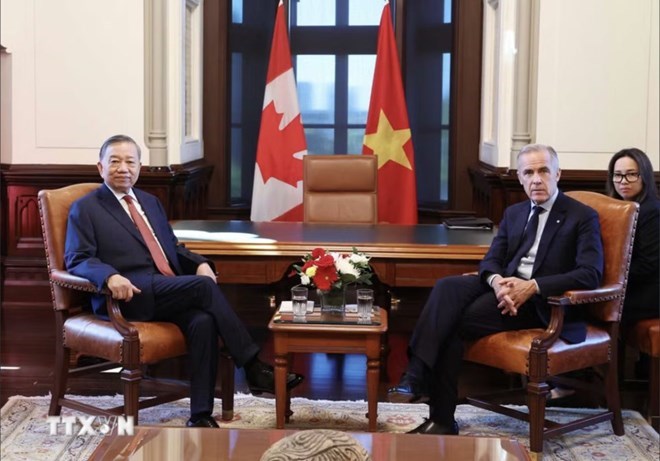 Tổng Bí thư, Chủ tịch nước Tô Lâm gặp Thủ tướng Canada Mark Carney. Ảnh: TTXVN