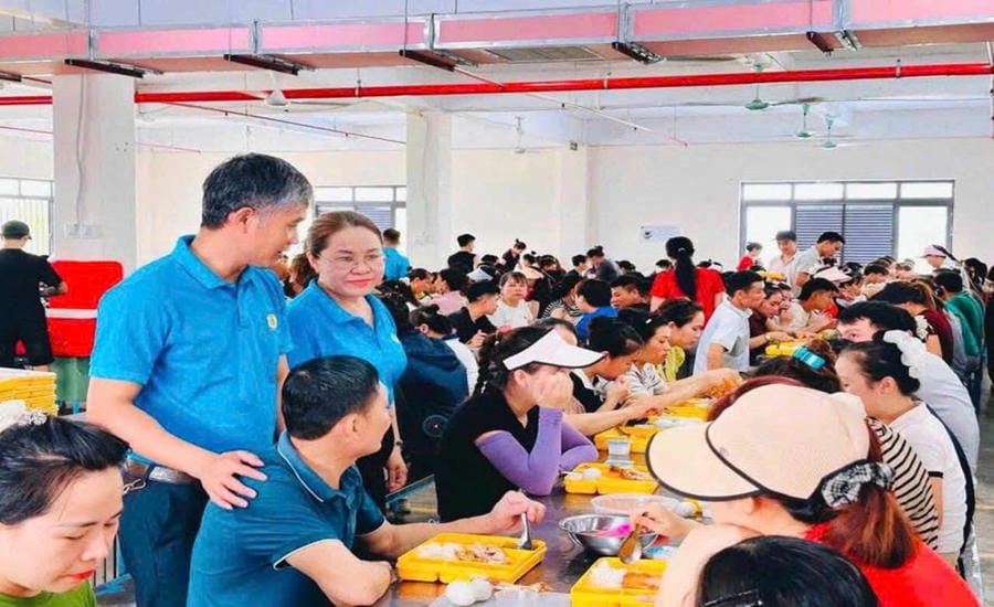 Hơn 86.000 người lao động Thanh Hóa thụ hưởng Bữa cơm Công đoàn