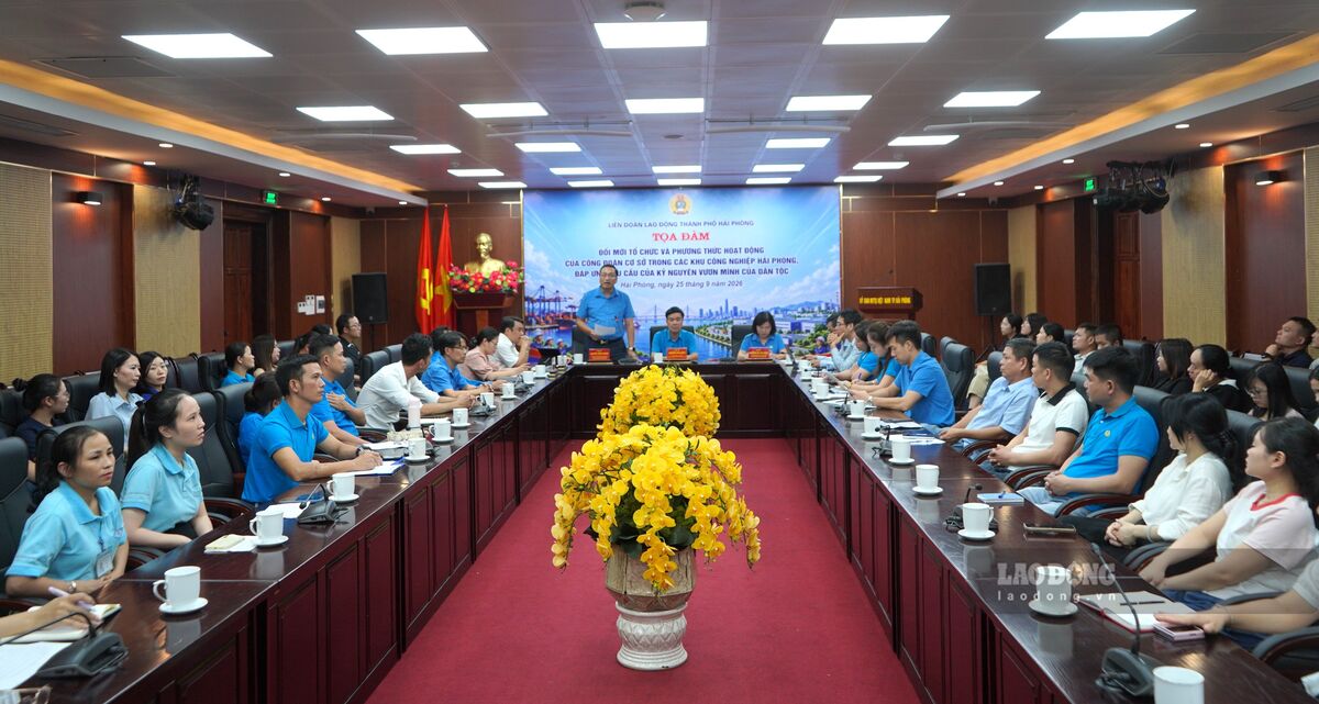 Buổi tọa đàm có sự tham gia của các công đoàn cơ sở khu công nghiệp phía Đông TP Hải Phòng. Ảnh: Mai Dung