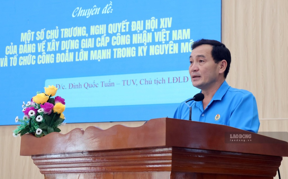 Quảng Ngãi bồi dưỡng cán bộ, tạo động lực đổi mới hoạt động Công đoàn