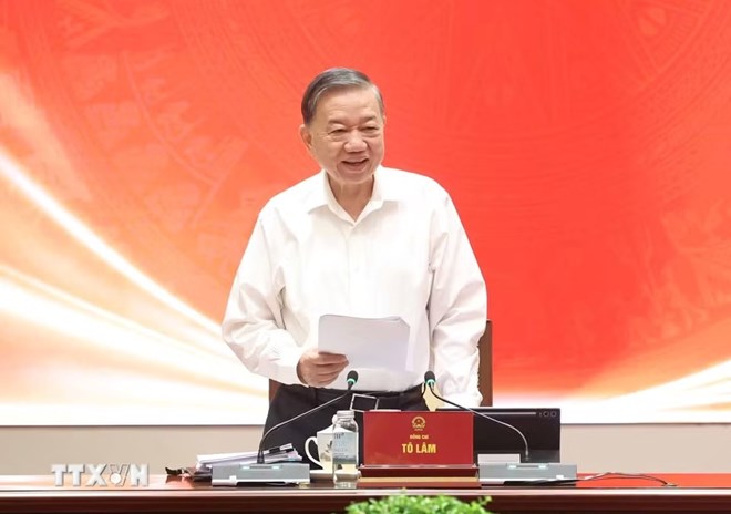 Hướng tới hệ thống pháp luật hiện đại, vận hành trên nền tảng dữ liệu số