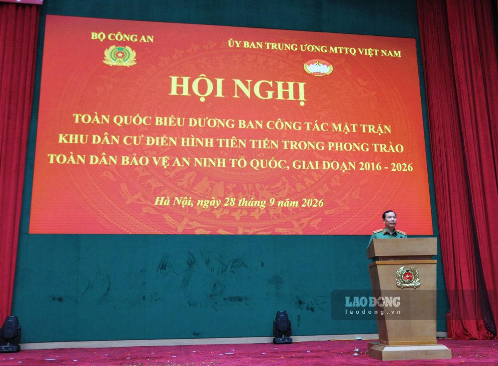 Thượng tướng Lê Văn Tuyến, Uỷ viên Trung ương Đảng, Thứ trưởng Bộ Công an, Trưởng ban Chỉ đạo “Thực hiện phong trào toàn dân bảo vệ ANTQ” Trung ương. Ảnh: Trà My