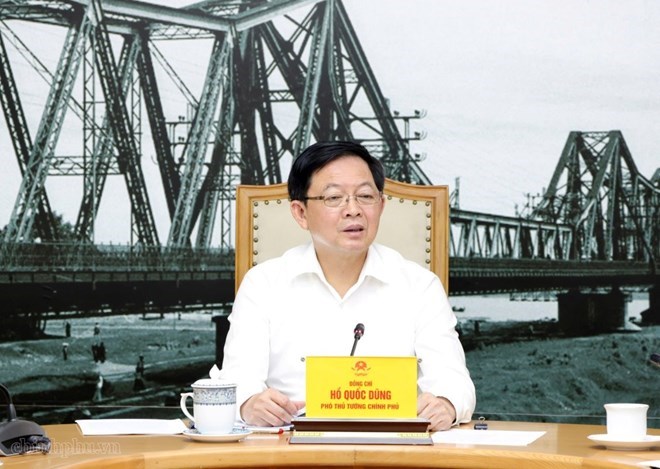 Ủy viên Trung ương Đảng, Phó Thủ tướng Hồ Quốc Dũng chỉ đạo về nội dung nộp tiền sử dụng đất theo phương án đấu giá quyền sử dụng đất trong dự án Luật Đất đai (sửa đổi). Ảnh: Chinhphu.vn
