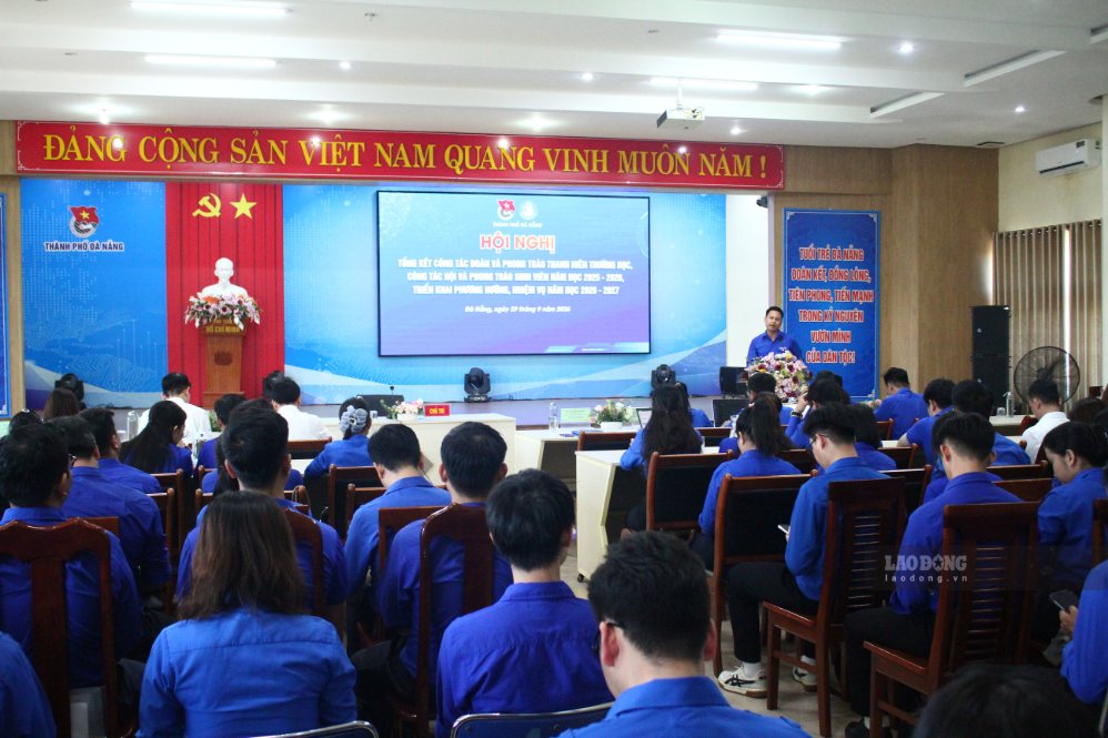 Hội nghị tổng kết công tác Đoàn và phong trào thanh niên trường học; công tác Hội và phong trào sinh viên năm học 2025 – 2026; triển khai phương hướng nhiệm vụ năm học 2026 -2027. Ảnh: Thanh Huyền