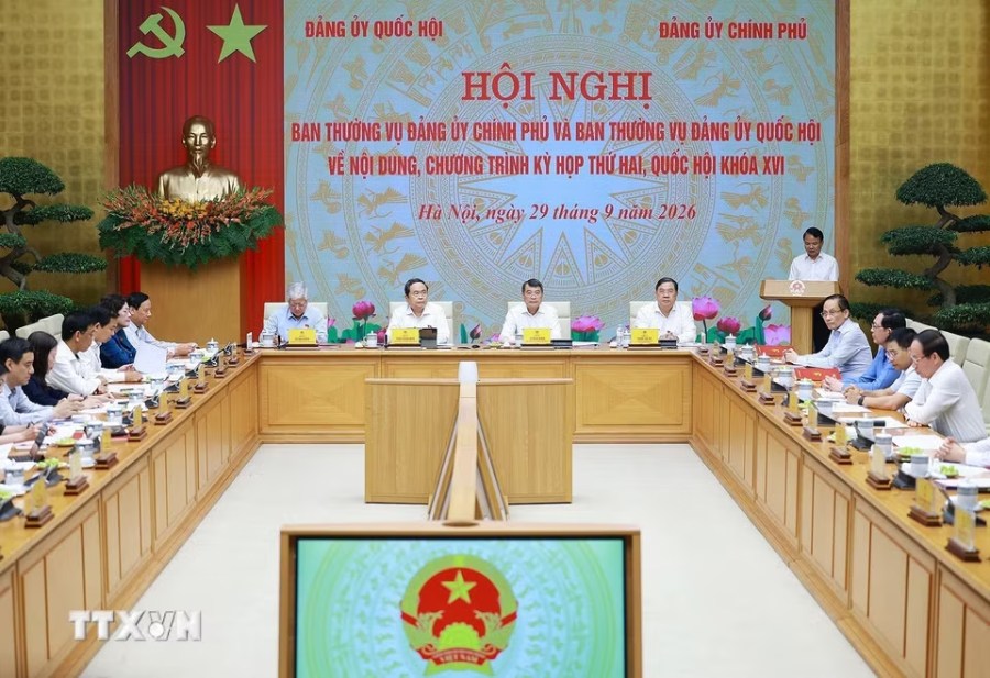 Hội nghị Ban Thường vụ Đảng ủy Chính phủ và Ban Thường vụ Đảng ủy Quốc hội. Ảnh: TTXVN