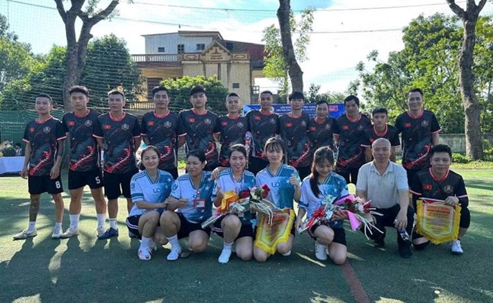 Giải bóng đá nam - nữ công nhân lao động năm 2026 tạo sân chơi giao lưu, gắn kết. Ảnh: Công đoàn Thanh Hóa đăng tải ngày 29.9