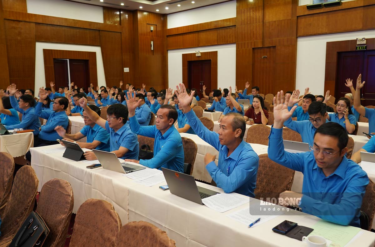 Caring for Tet for workers associated with stable production after the holiday