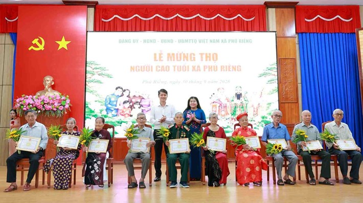 Xã Phú Riềng tổ chức lễ mừng thọ người cao tuổi năm 2026. Ảnh: UBND xã Phú Riềng