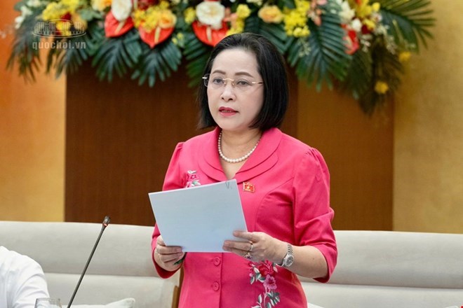Member of the Party Central Committee, Vice Chairman of the National Assembly Nguyen Thi Thanh proposed that the Government carefully review the regulations on abolishing procedures for inspecting fire prevention and fighting acceptance and switching to post-inspection. Photo: Quochoi. vn