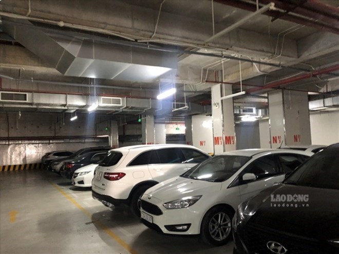 Chính phủ quy định rõ việc xử phạt với việc bán, cho thuê chỗ để xe ô tô trong nhà chung cư không đúng quy định. Ảnh: Cao Nguyên