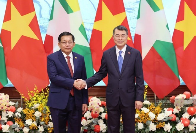 Ủy viên Bộ Chính trị, Thủ tướng Chính phủ Lê Minh Hưng hội kiến Tổng thống nước Cộng hòa Liên bang Myanmar Min Aung Hlaing. Ảnh: Hải Nguyễn